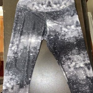 BCG galaxy mid rise leggings